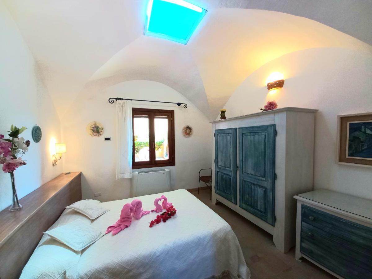 Villa Stella Fronte Mare Porto Frailis Àrbatax Eksteriør bilde
